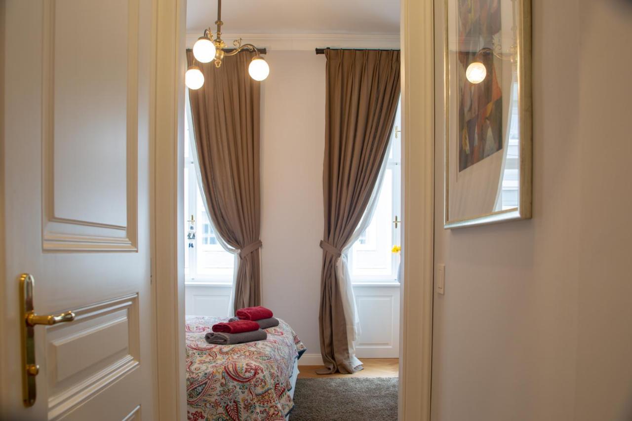Stilvolles In Zentraler Lage Apartment